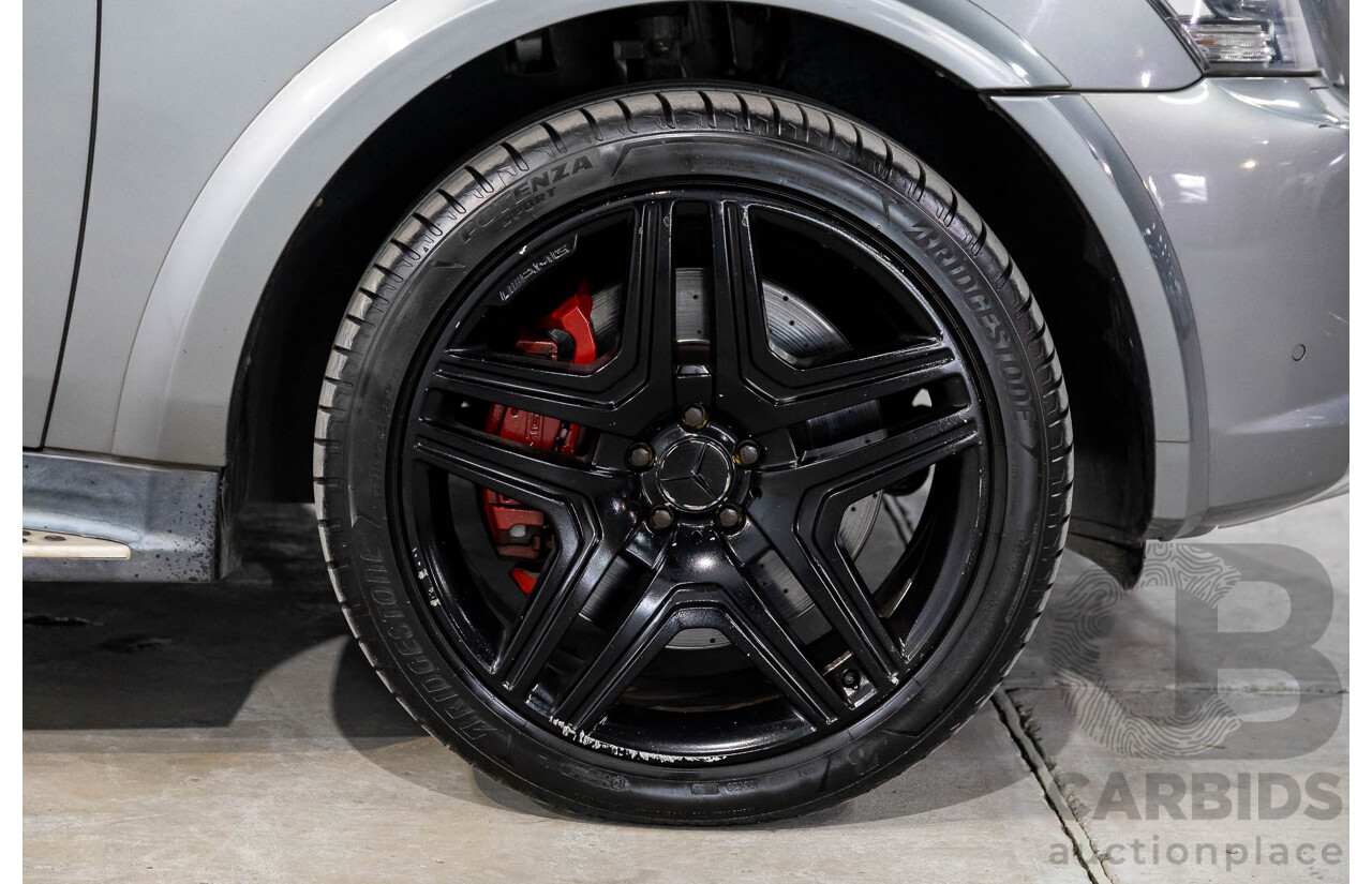 12/2010 Mercedes-Benz ML 63 AMG (4x4) W164 09 UPGRADE 4d Wagon Palladium Silver Metallic V8 6.2L