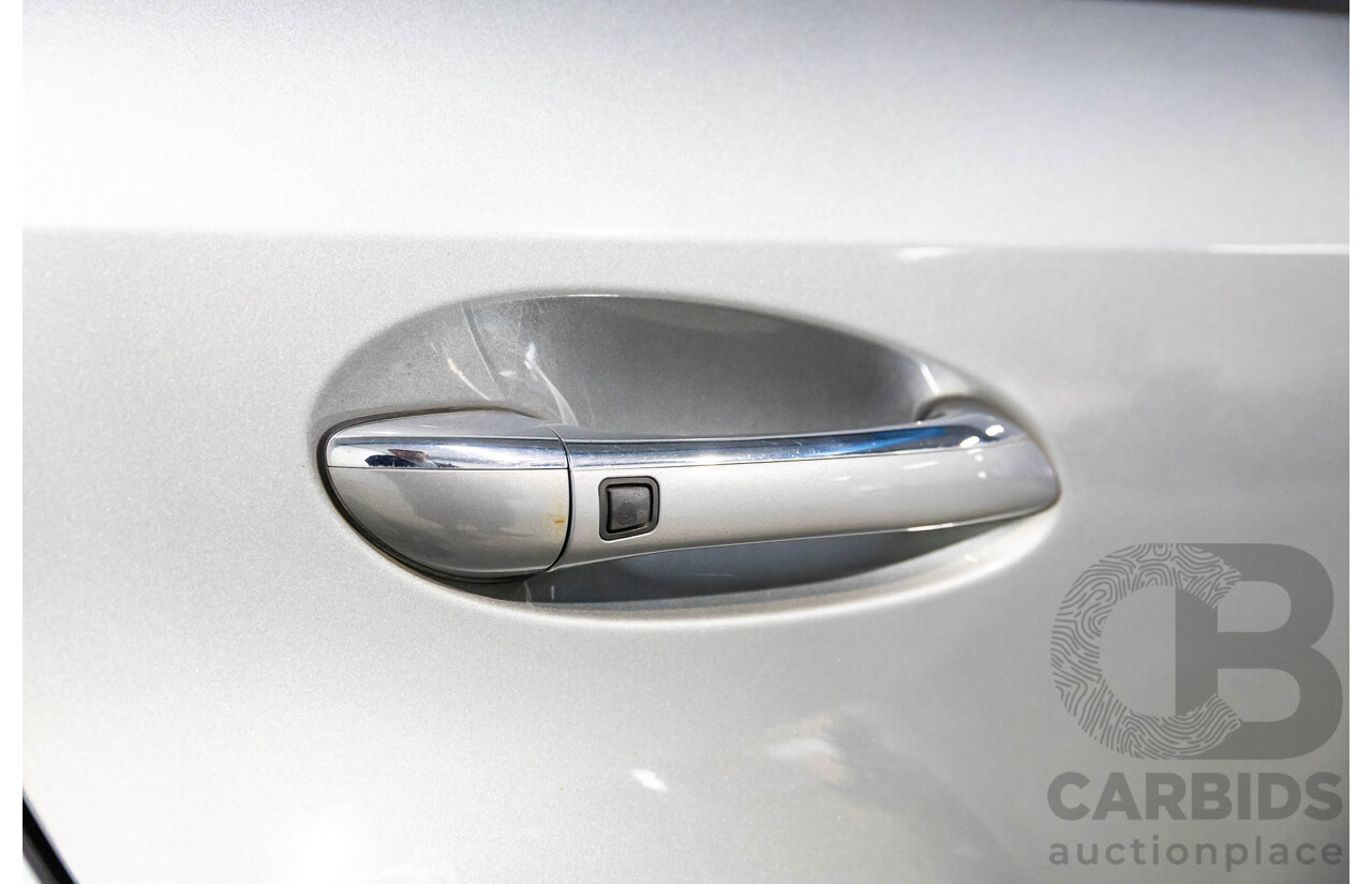 12/2010 Mercedes-Benz ML 63 AMG (4x4) W164 09 UPGRADE 4d Wagon Palladium Silver Metallic V8 6.2L