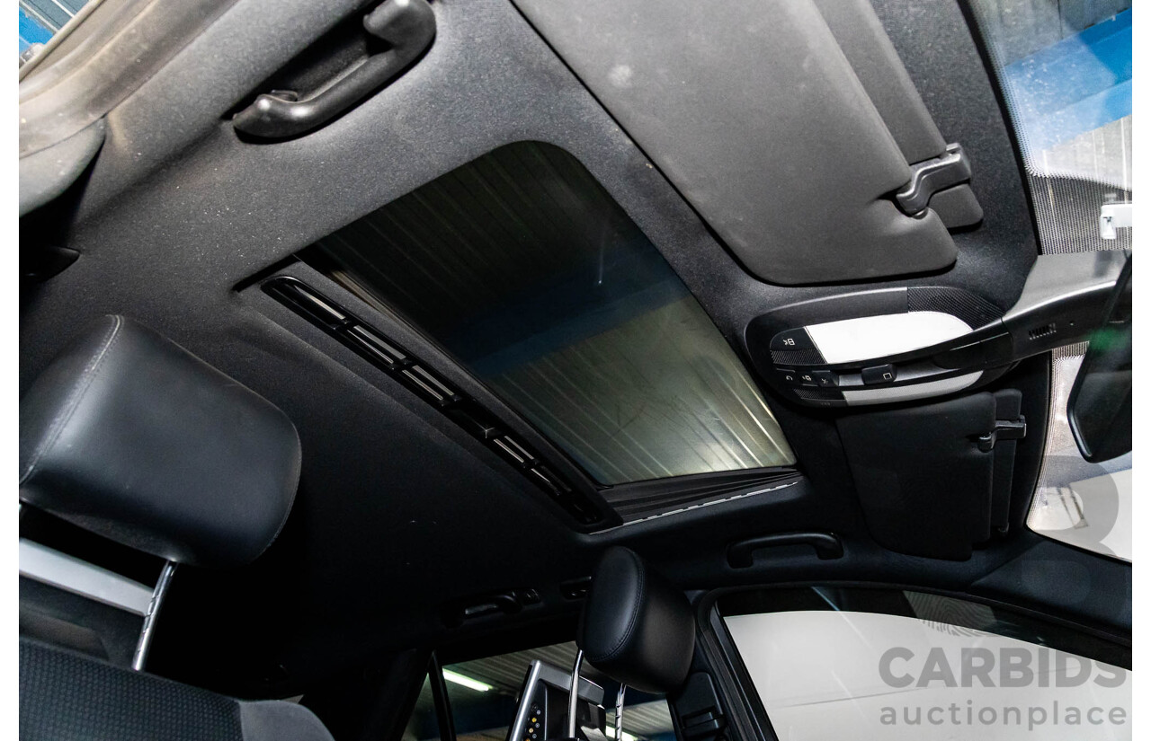 12/2010 Mercedes-Benz ML 63 AMG (4x4) W164 09 UPGRADE 4d Wagon Palladium Silver Metallic V8 6.2L