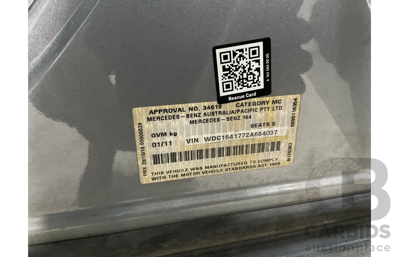 12/2010 Mercedes-Benz ML 63 AMG (4x4) W164 09 UPGRADE 4d Wagon Palladium Silver Metallic V8 6.2L