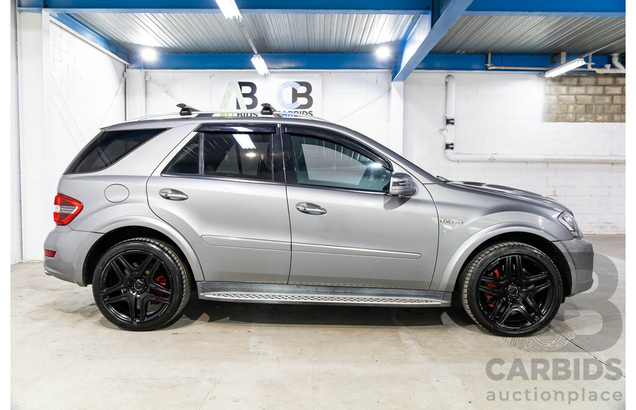 12/2010 Mercedes-Benz ML 63 AMG (4x4) W164 09 UPGRADE 4d Wagon Palladium Silver Metallic V8 6.2L