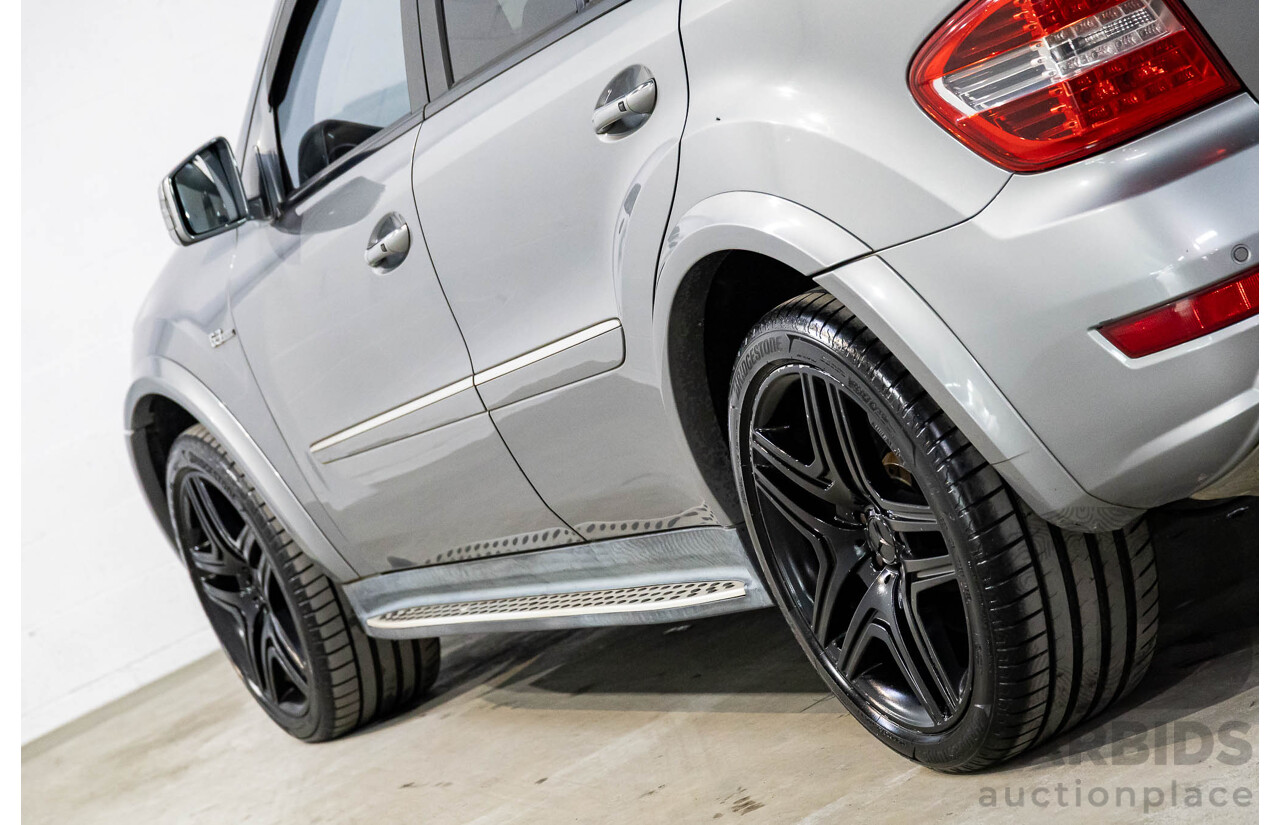 12/2010 Mercedes-Benz ML 63 AMG (4x4) W164 09 UPGRADE 4d Wagon Palladium Silver Metallic V8 6.2L