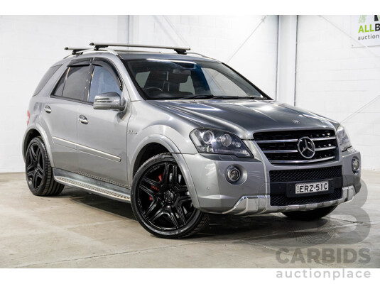 12/2010 Mercedes-Benz ML 63 AMG (4x4) W164 09 UPGRADE 4d Wagon Palladium Silver Metallic V8 6.2L