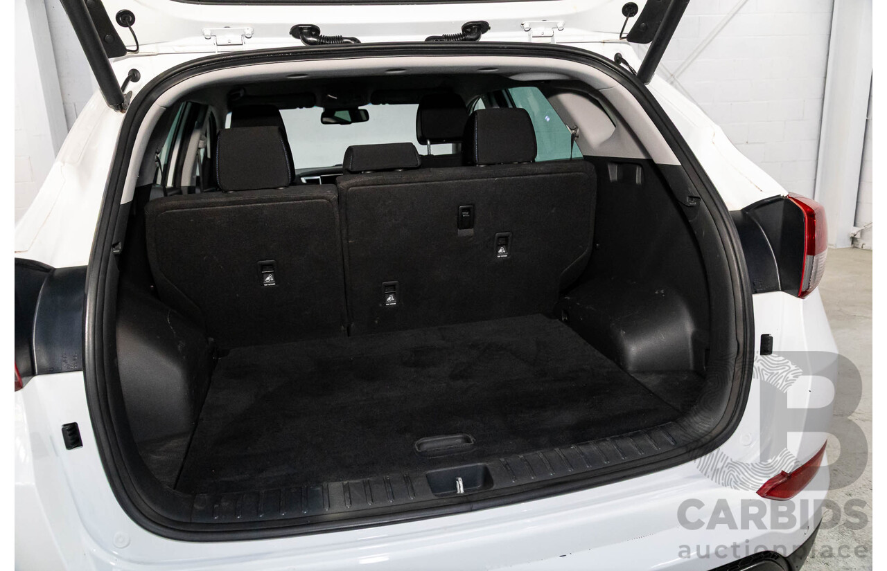 03/2016 Hyundai Tucson Elite R-Series (AWD) TLE 4d Wagon Polar White Turbo Diesel 2.0L