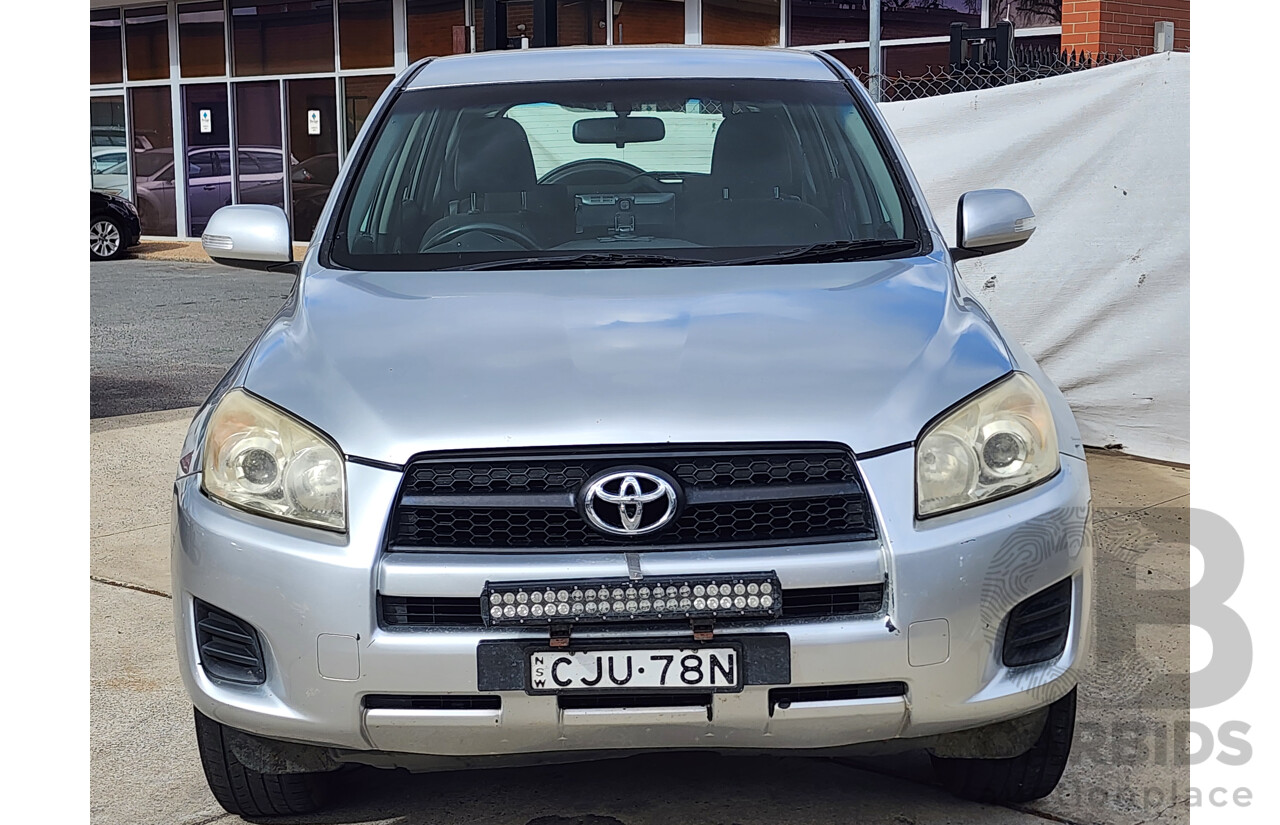 8/2012 Toyota Rav4 CV (2wd) ACA38R 4d Wagon Silver 2.4L