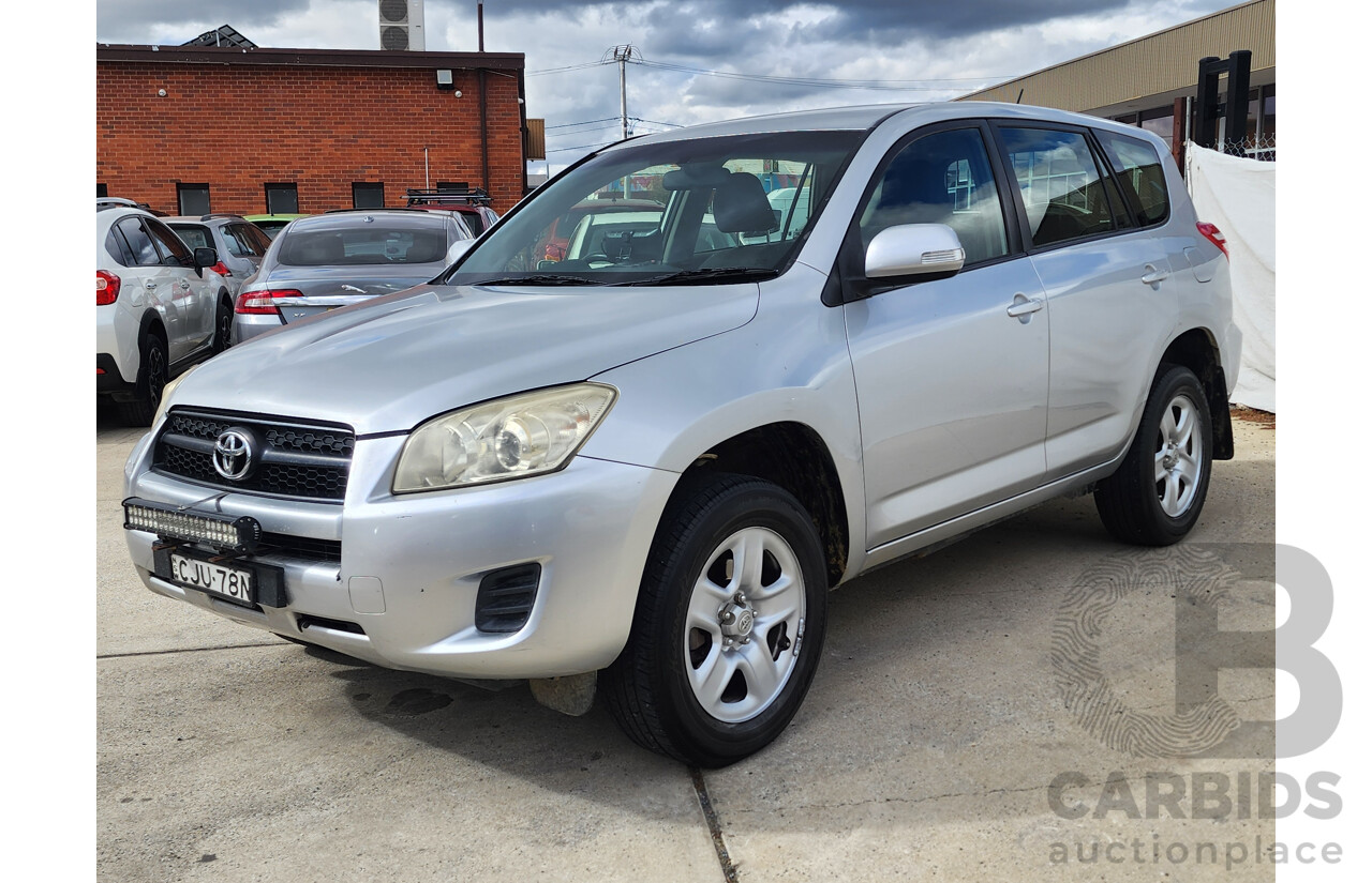 8/2012 Toyota Rav4 CV (2wd) ACA38R 4d Wagon Silver 2.4L