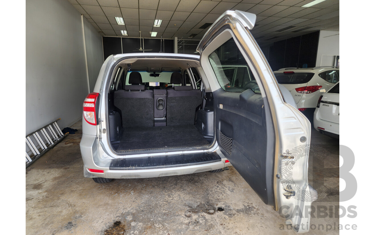 8/2012 Toyota Rav4 CV (2wd) ACA38R 4d Wagon Silver 2.4L