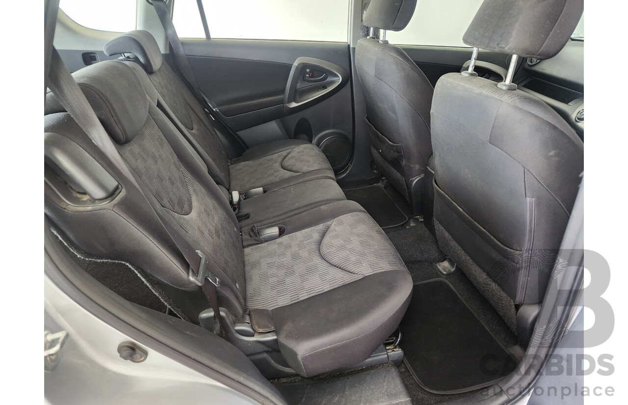 8/2012 Toyota Rav4 CV (2wd) ACA38R 4d Wagon Silver 2.4L