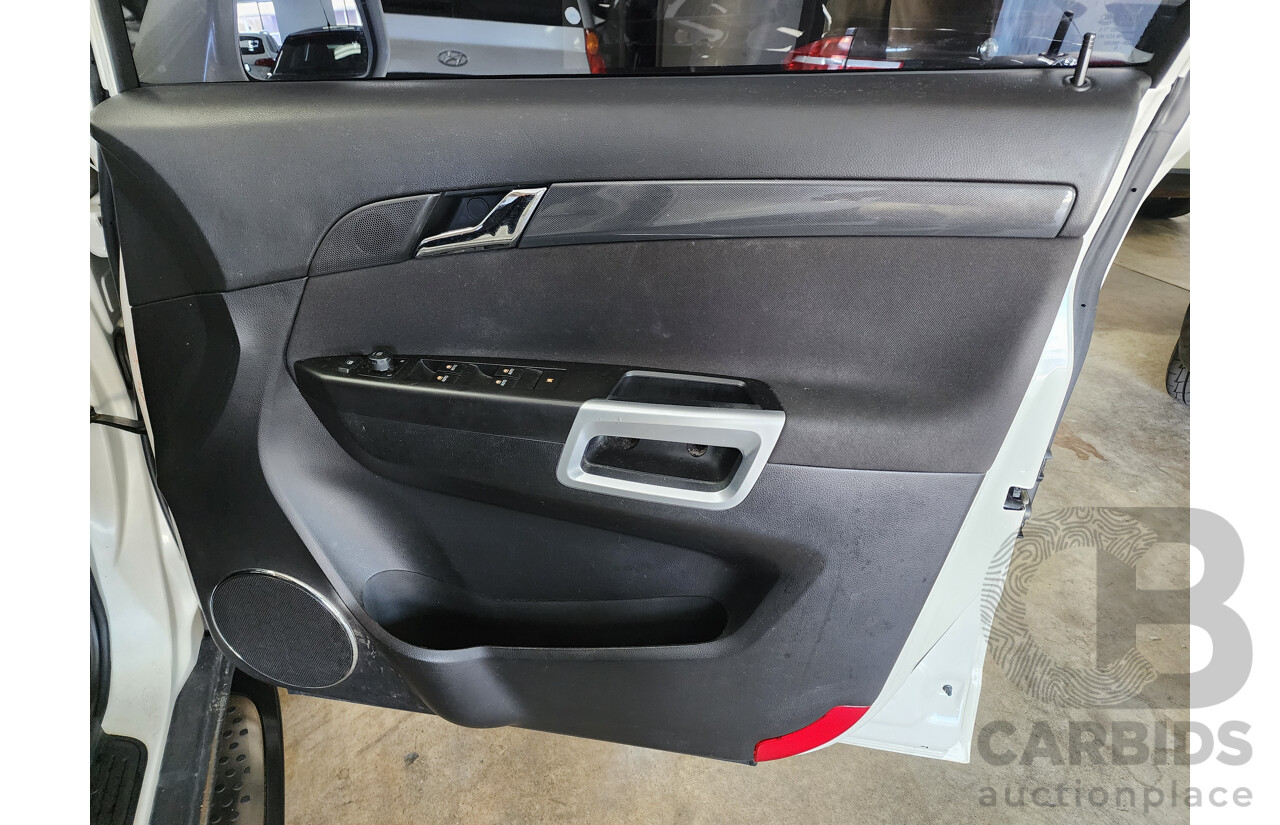 12/2011 Holden Captiva 5 (4x4) CG SERIES II 4d Wagon White 2.2L