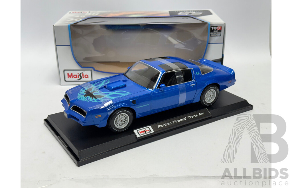 Maisto 1978 Pontiac Firebird Trans Am Blue 1:18 Scale Model Car - New