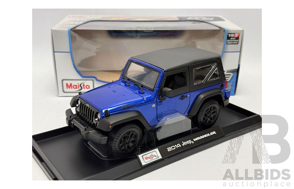 Maisto 2014 Jeep Wrangler Blue 1:18 Scale Model Car - New