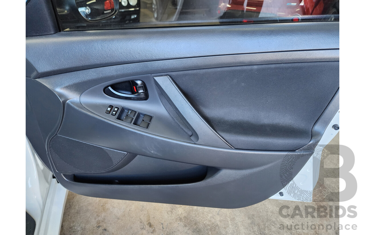 4/2010 Toyota Camry Touring SE ACV40R 09 UPGRADE 4d Sedan White 2.4L