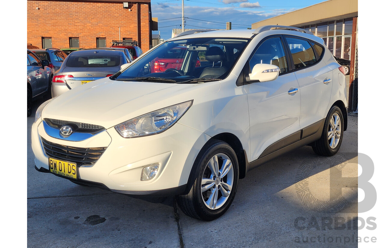 6/2011 Hyundai Ix35 Elite (awd) LM MY11 4d Wagon White 2.4L
