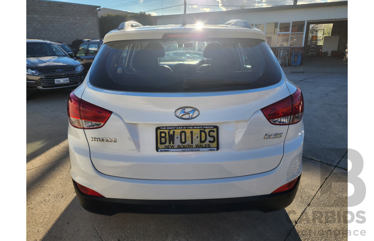 6/2011 Hyundai Ix35 Elite (awd) LM MY11 4d Wagon White 2.4L