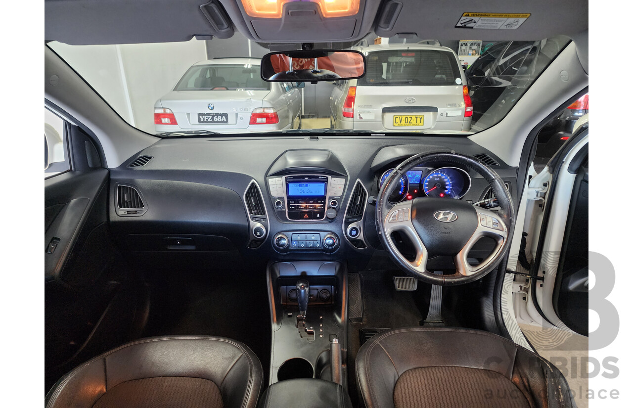 6/2011 Hyundai Ix35 Elite (awd) LM MY11 4d Wagon White 2.4L