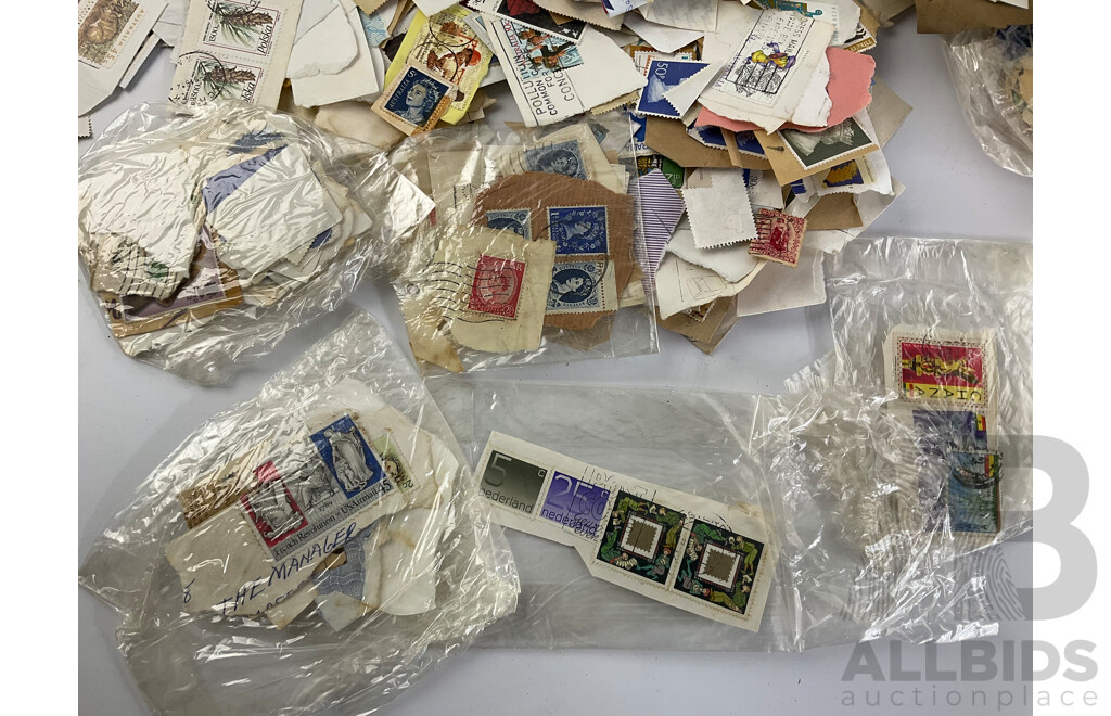 Collection of Australian and International Stamps Including Predecimal, Netherlands, United Kingdom, Ceylon, Ghana, Argentina, South Africa, France and More