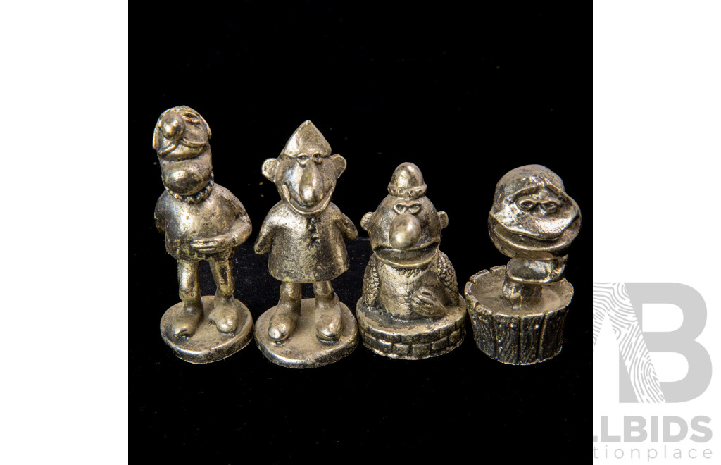 Retro Graeme Anthony Hand Made Pewter 1974 Wizard of Id Chess Set in Original Box with All Pieces