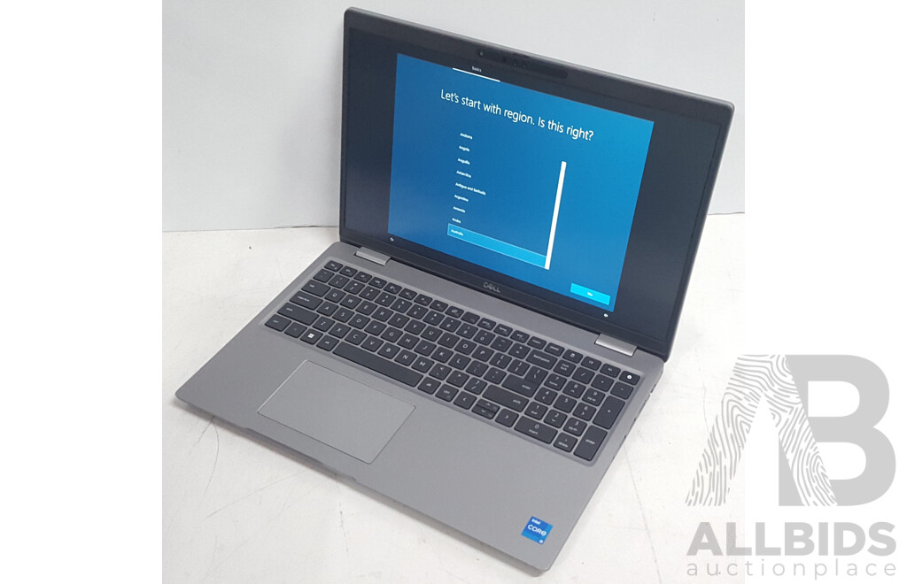 Dell Latitude 5530 12th Gen Intel Core i5 (1235U) 3.30GHz-4.40GHz 10-Core CPU 15.6-Inch Laptop