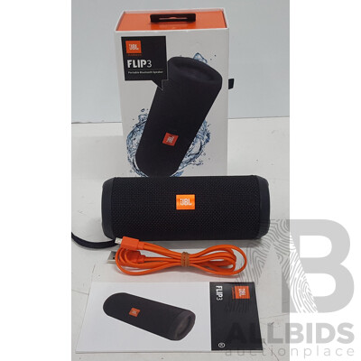 JBL Flip 3 Splashproof Portable Bluetooth Speaker