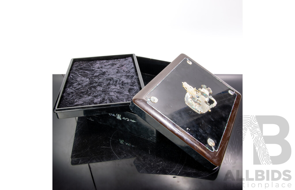 Vintage Asian Lacquerware Jewellery Box with Mother of Pearl Inlay