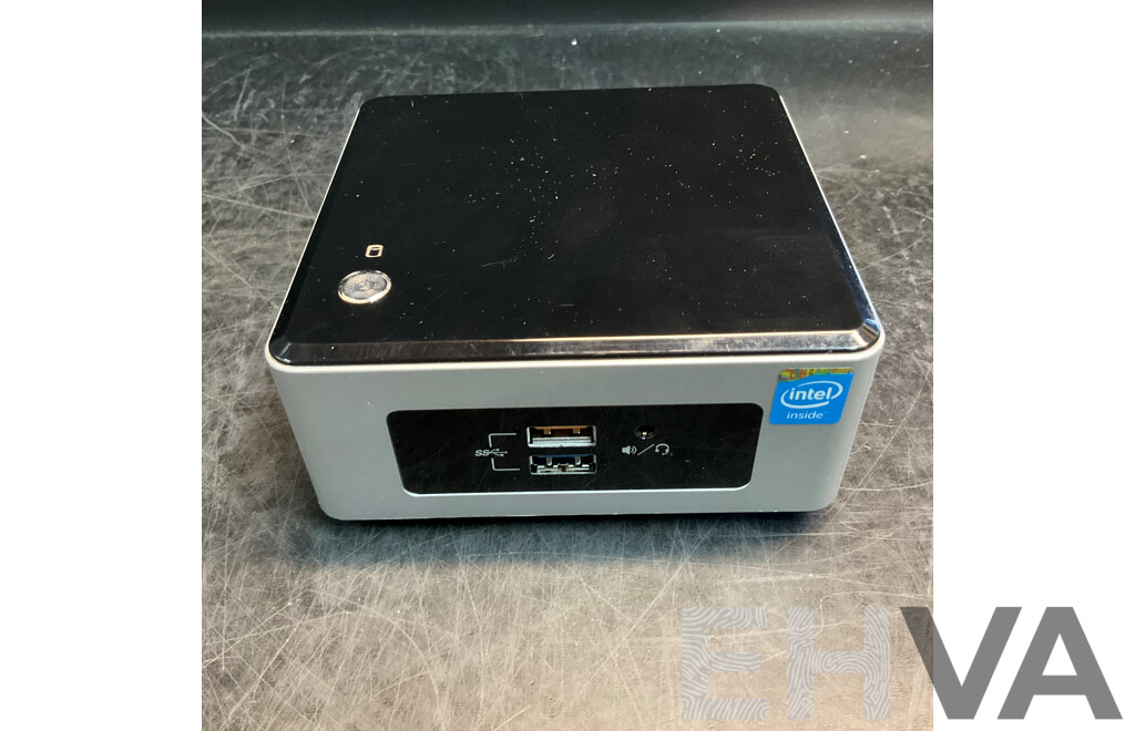 INTEL NUC Mini PC 8GB RAM 250G SSD
