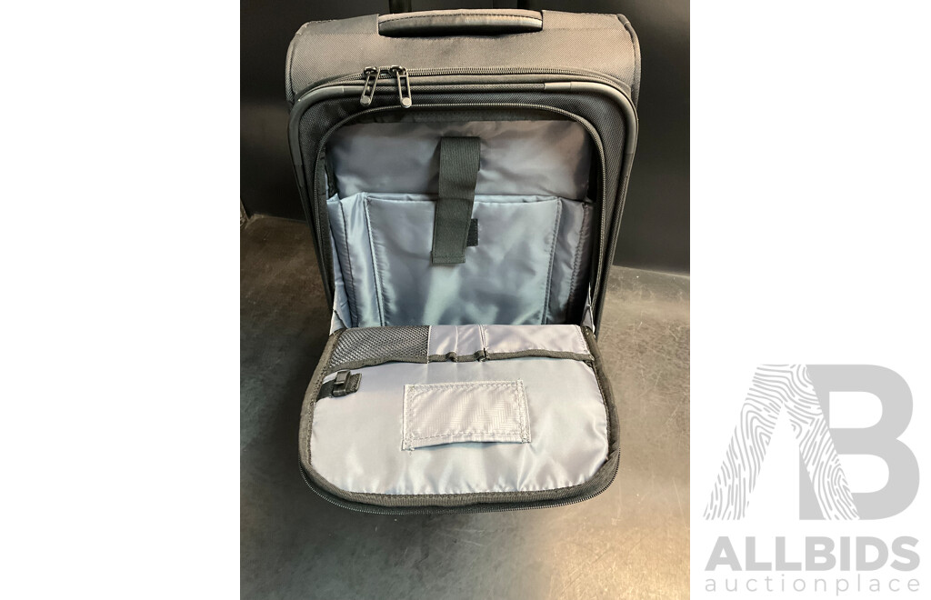 LENOVO ThinkPad Professional Roller Case