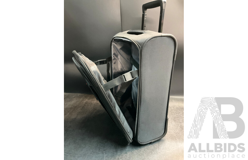 LENOVO ThinkPad Professional Roller Case