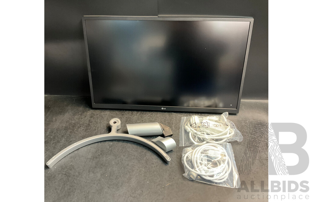 LG 27 Inch UHD Monitor (27UL500)