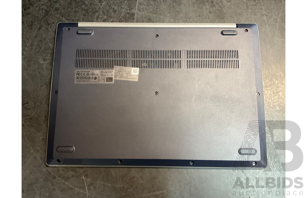 LENOVO IdeaPad 3-15IGL05 15.6 Inch Notebook Laptop - Type 81WQ
