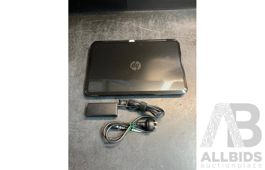 HP 15 Notebook Laptop (15-d004au)