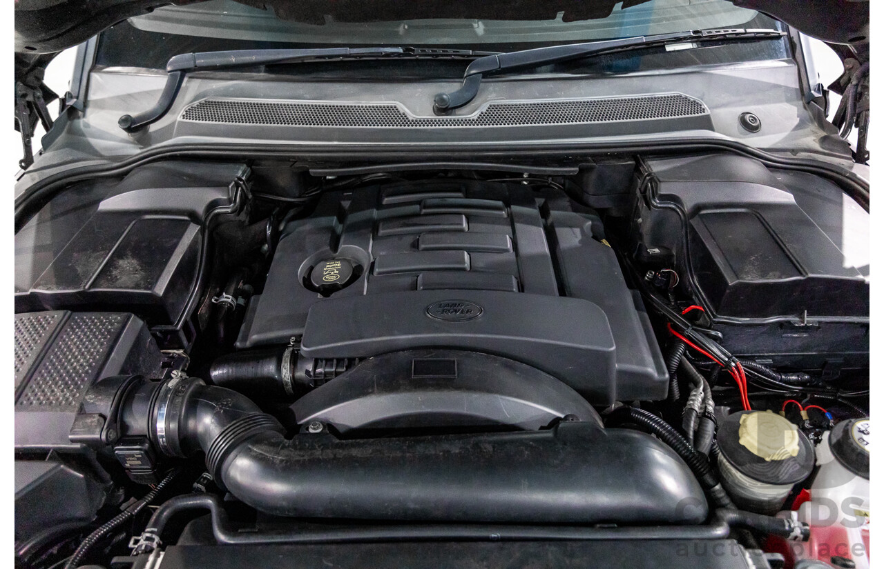 10/2010 Land Rover Discovery 4 2.7 TdV6 MY10 4d Wagon Santorini Black Metallic Turbo Diesel 2.7L