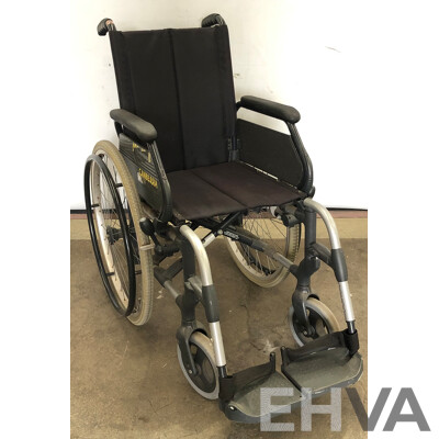 Sunrise Medical Breezy Ultrlight 305 Folding Wheelchair