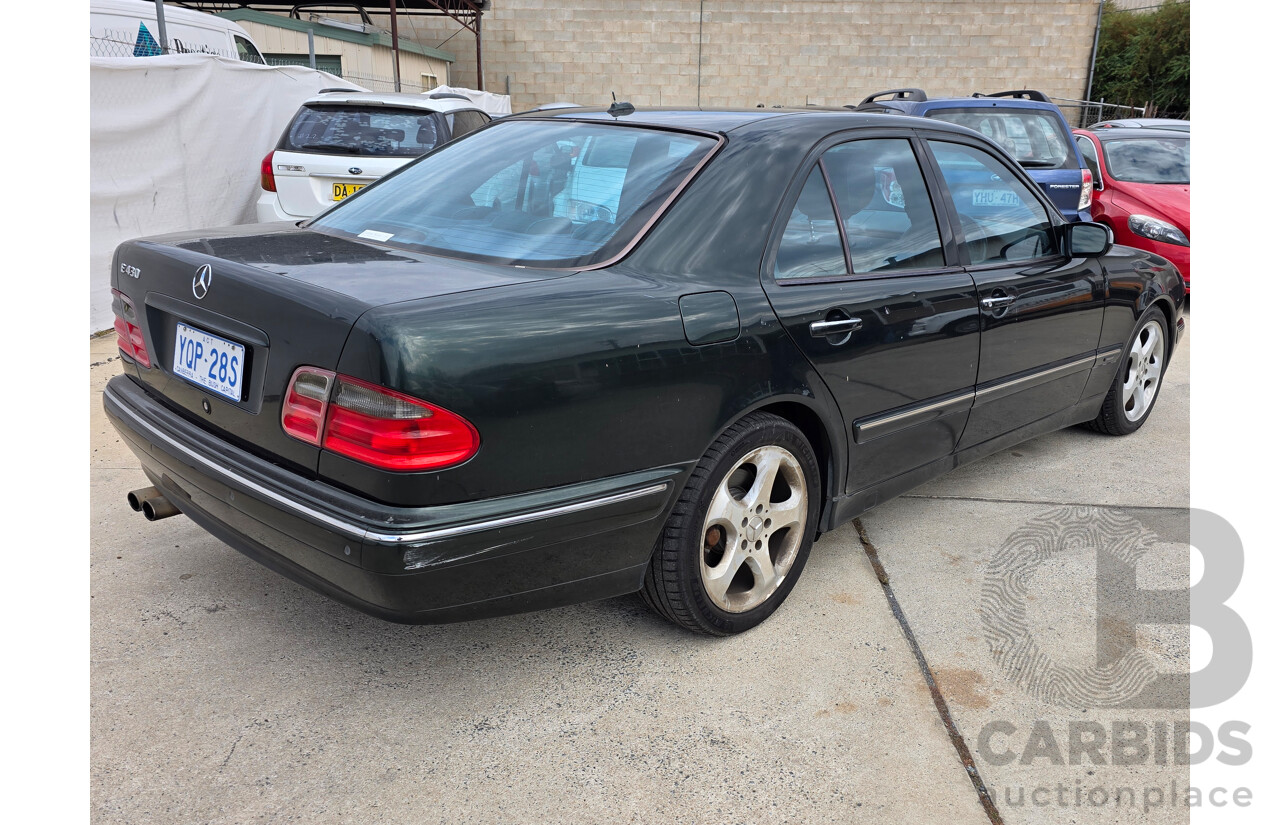 11/2001 Mercedes-Benz E430 Avantgarde W210 4d Sedan Green 4.3L