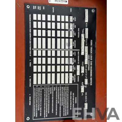 Nissan 1/1990 Counterbalance Forklift