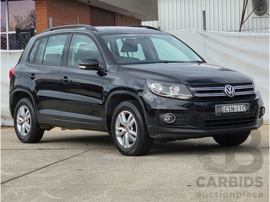 10/2011 Volkswagen Tiguan 103 TDI 5NC MY11 4d Wagon Black 2.0L