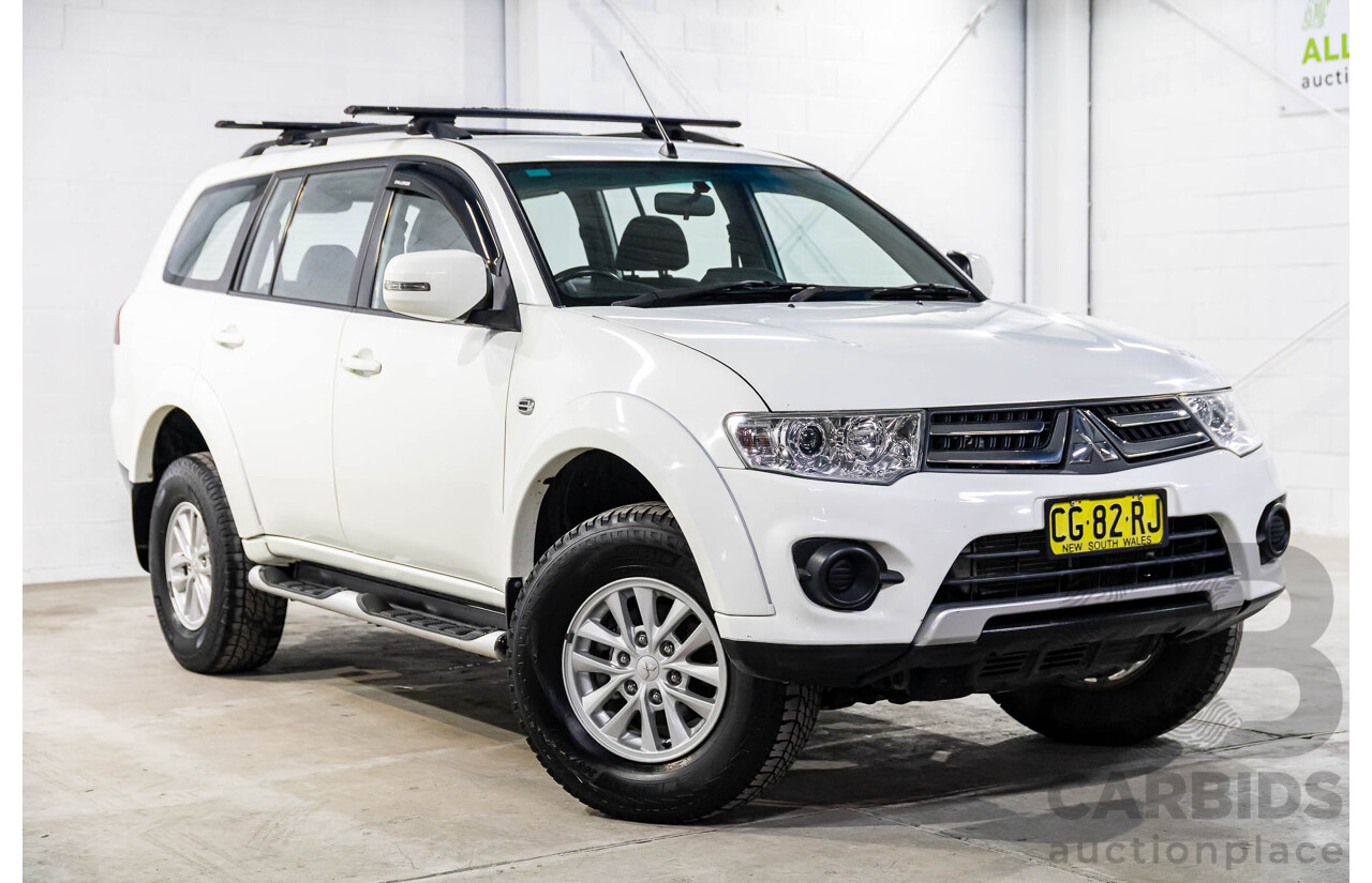 11/2015 Mitsubishi Challenger (4x4) PC MY14 4d Wagon Solid White Turbo Diesel 2.5L