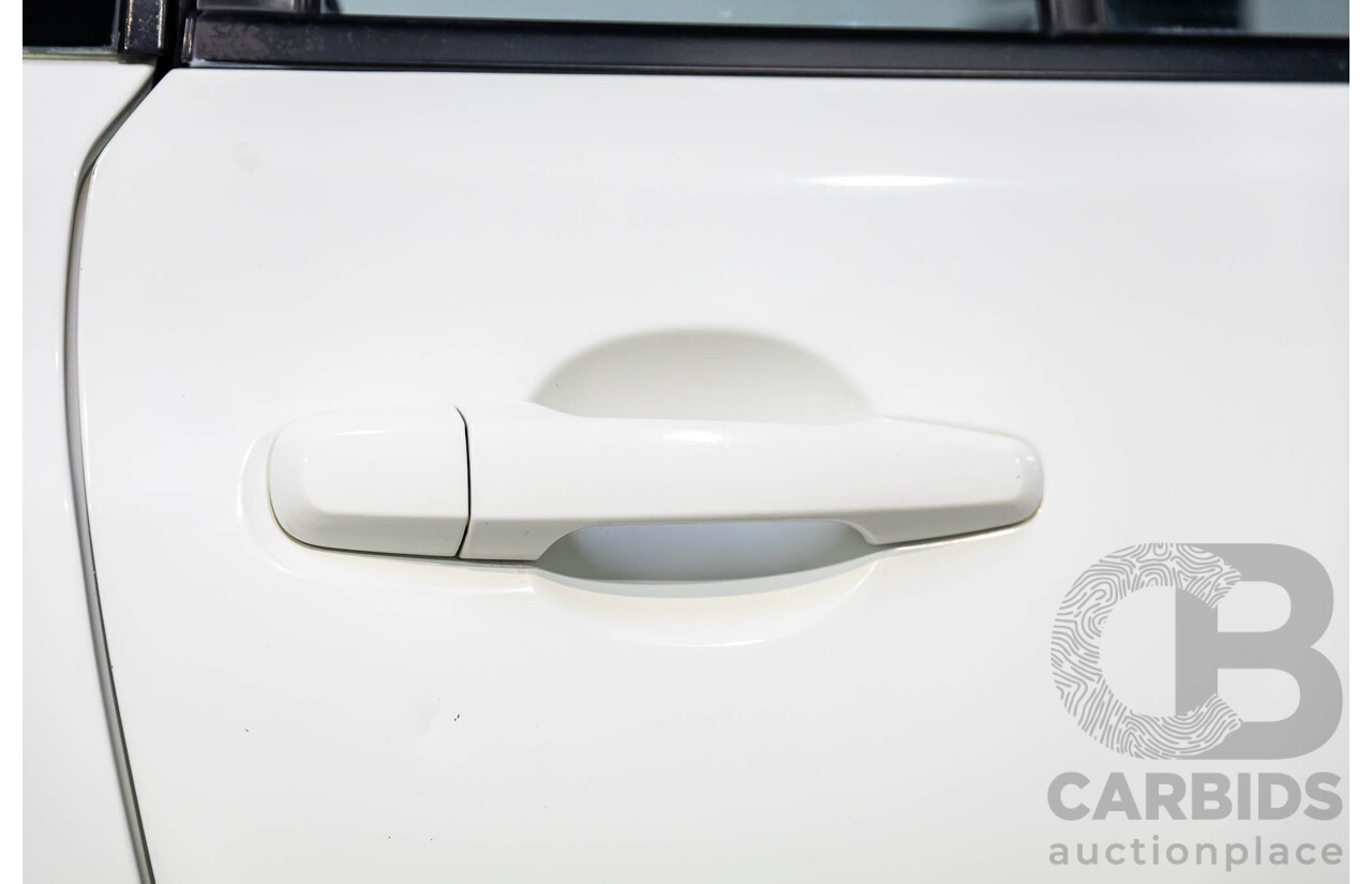 11/2015 Mitsubishi Challenger (4x4) PC MY14 4d Wagon Solid White Turbo Diesel 2.5L