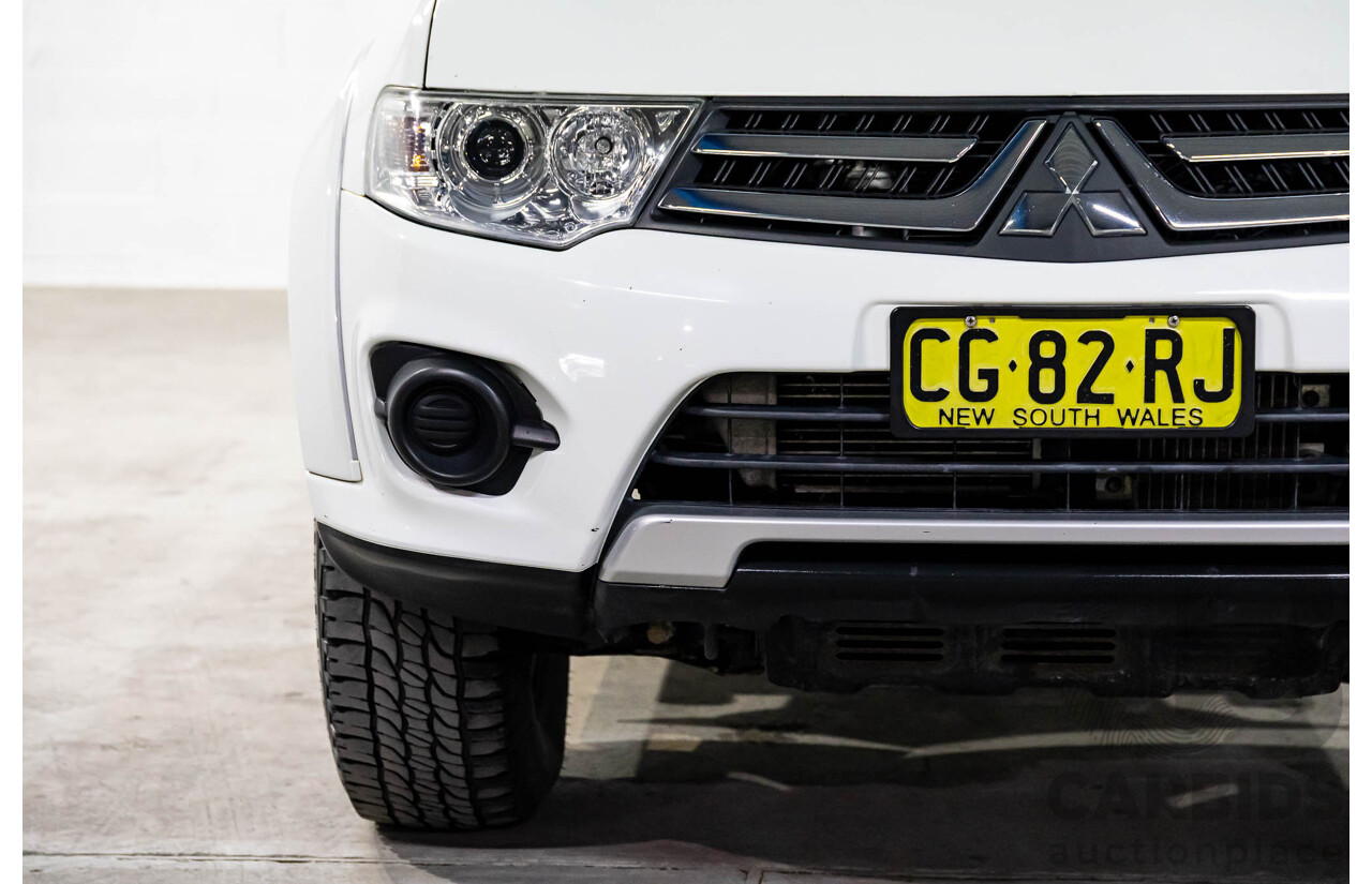 11/2015 Mitsubishi Challenger (4x4) PC MY14 4d Wagon Solid White Turbo Diesel 2.5L