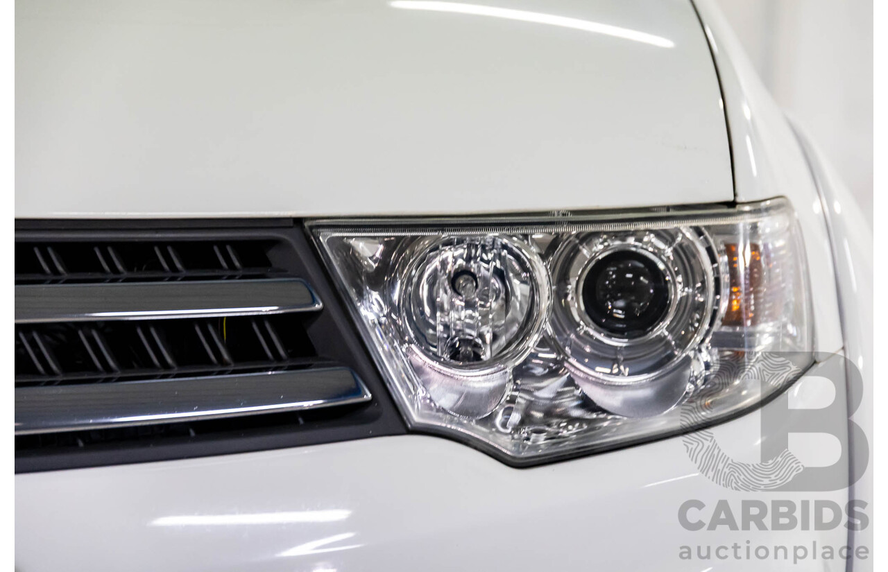 11/2015 Mitsubishi Challenger (4x4) PC MY14 4d Wagon Solid White Turbo Diesel 2.5L
