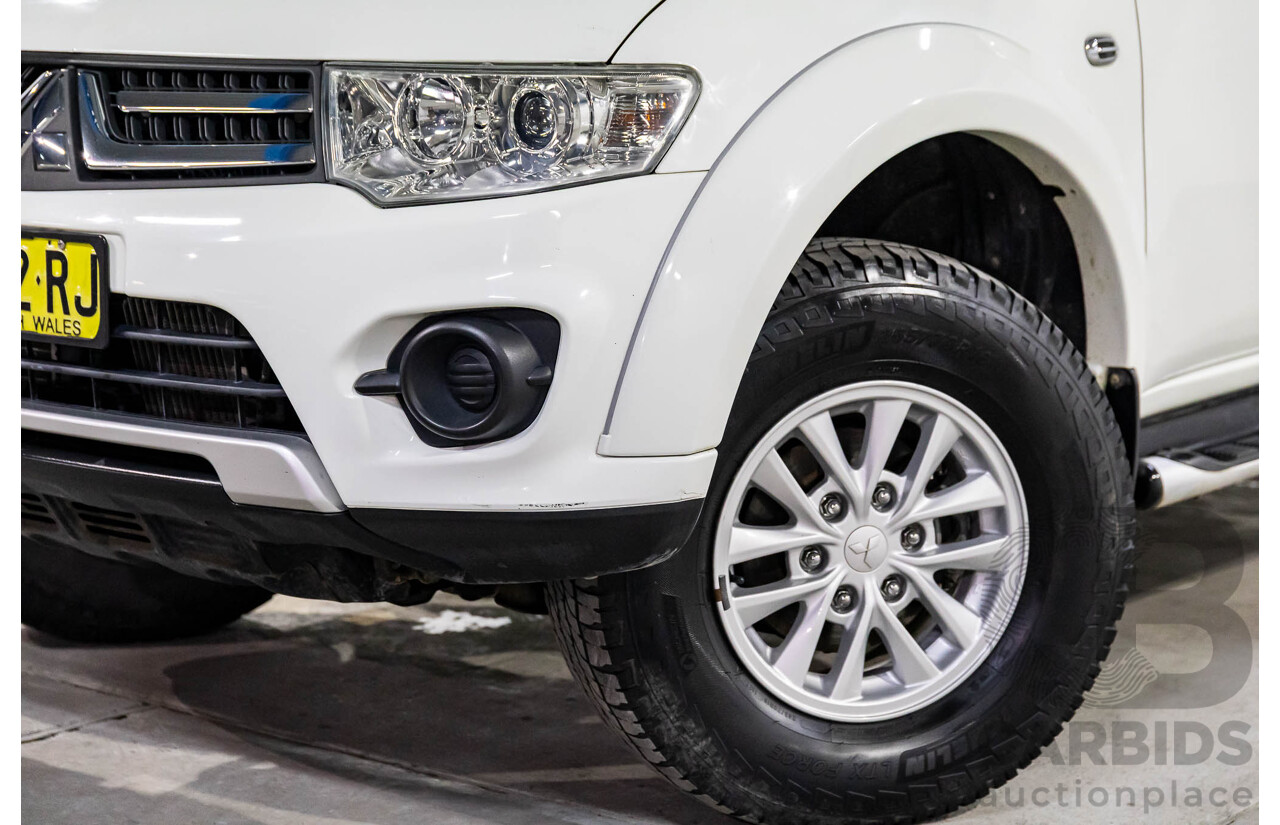 11/2015 Mitsubishi Challenger (4x4) PC MY14 4d Wagon Solid White Turbo Diesel 2.5L