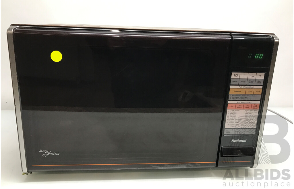 National (NN-7806) Microwave Oven