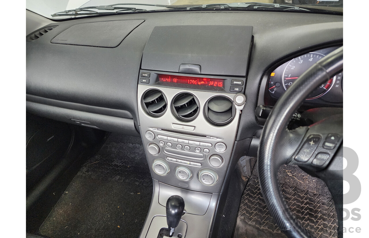 12/2002 Mazda Mazda6 Luxury GG 5d Hatchback White 2.3L