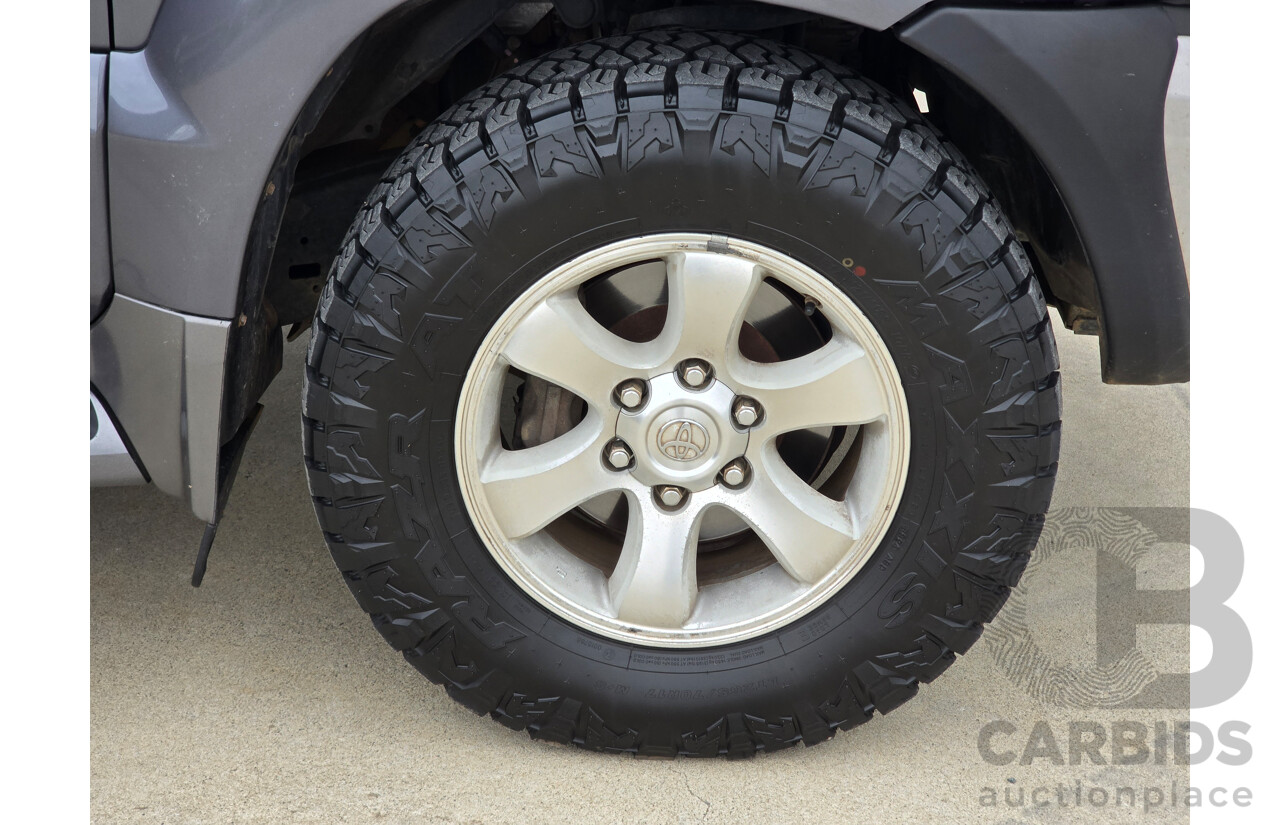 6/2004 Toyota Landcruiser Prado GXL (4x4) KZJ120R 4d Wagon Charcoal Grey Metallic Turbo Diesel 3.0L
