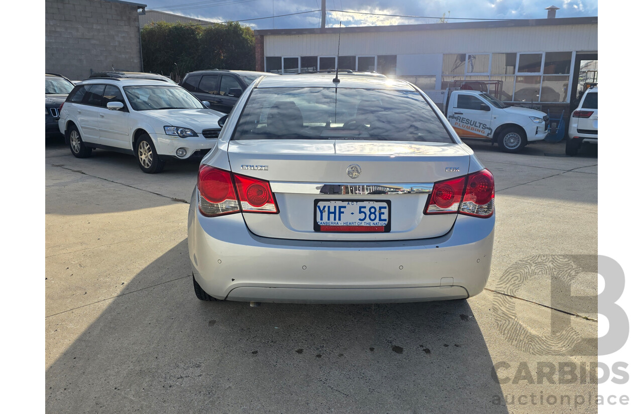 10/2010 Holden Cruze CDX JG 4d Sedan Silver Or Chrome 1.8L