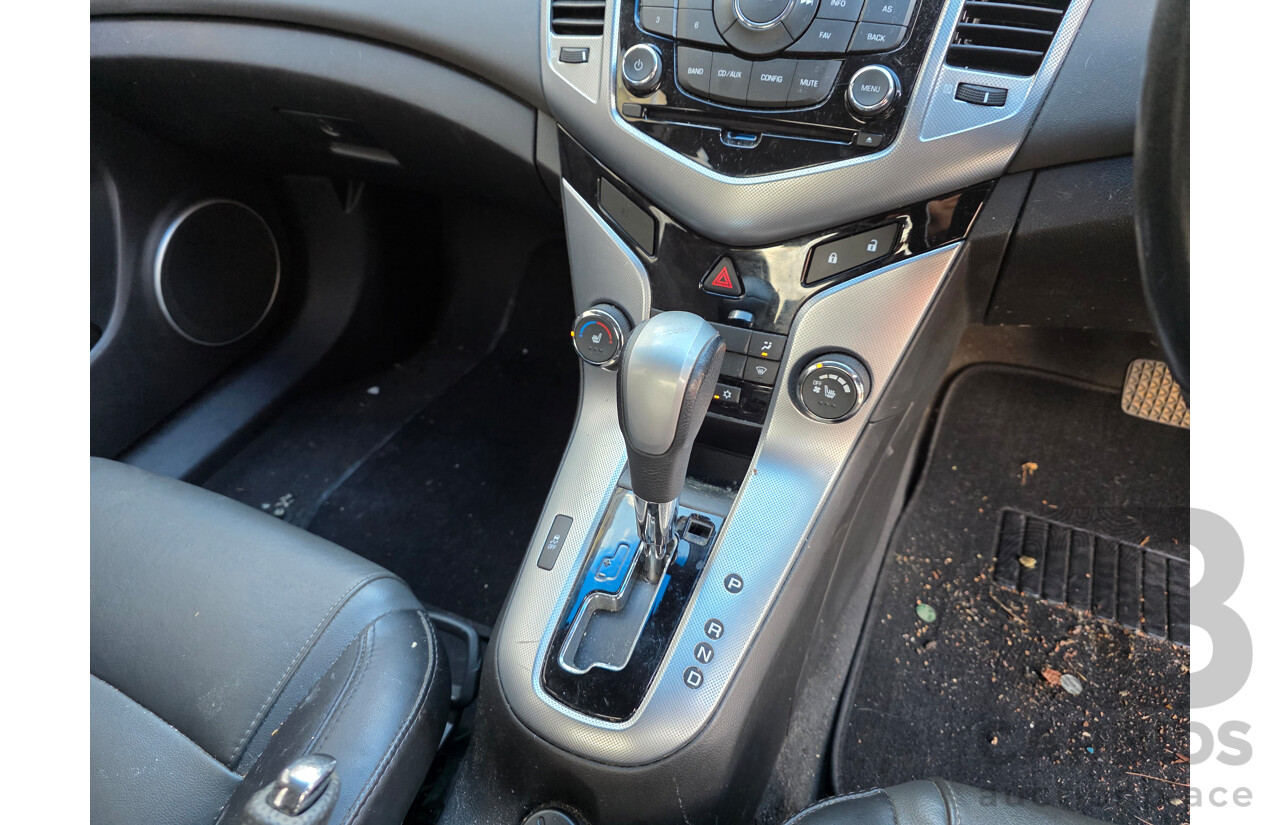 10/2010 Holden Cruze CDX JG 4d Sedan Silver Or Chrome 1.8L