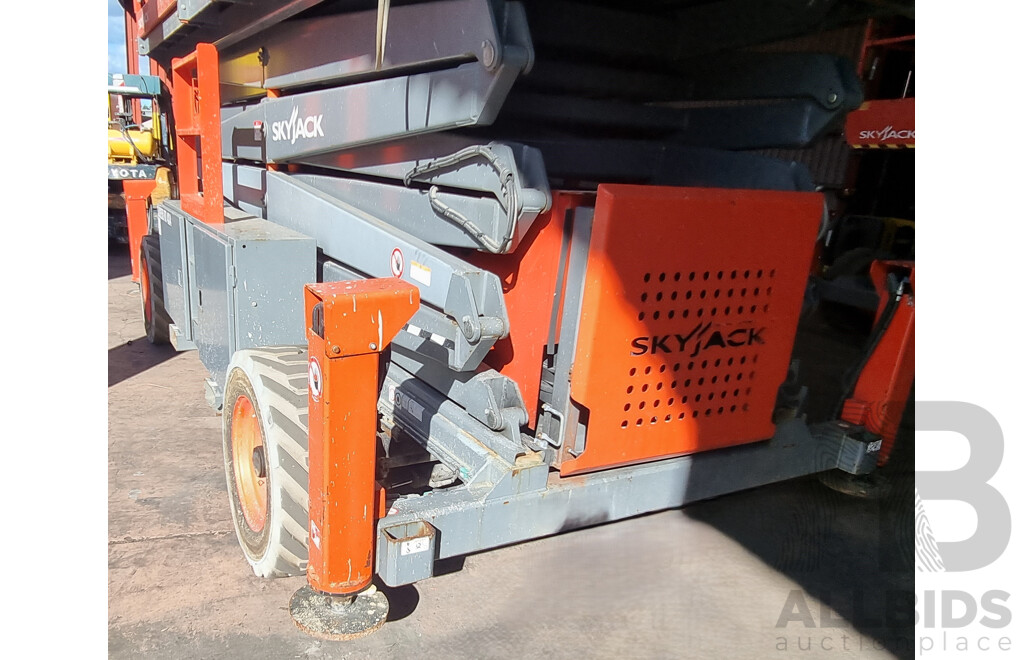 2018, 50ft Skyjack 9250, Kubota Diesel Engine, Scissor Lift Rough Terrain