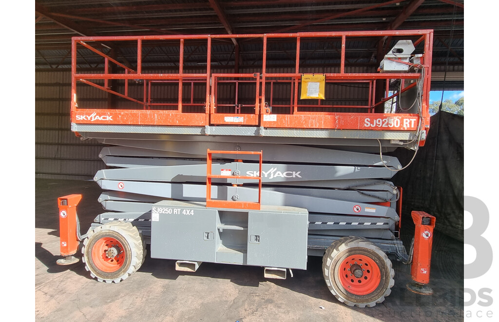2018, 50ft Skyjack 9250, Kubota Diesel Engine, Scissor Lift Rough Terrain