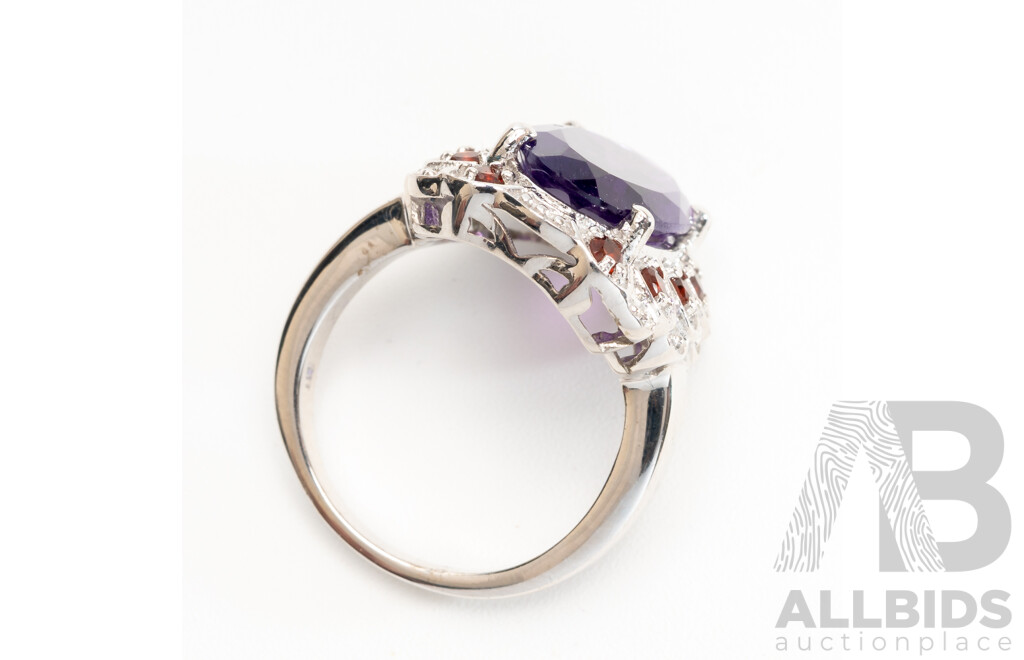 Sterling Silver Amethyst & Garnet Cluster Ring, Size L, 6.08 Grams - as New