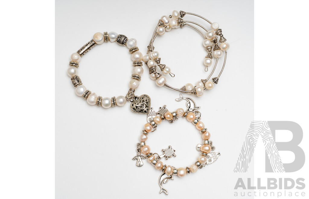 Collection of Three (3) Freshwater Cultured Pearl Bracelets