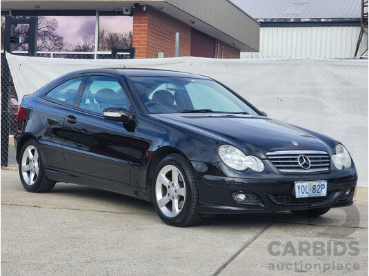 12/2005 Mercedes-Benz C180 Kompressor CL203 MY06 2d Coupe Black 1.8L